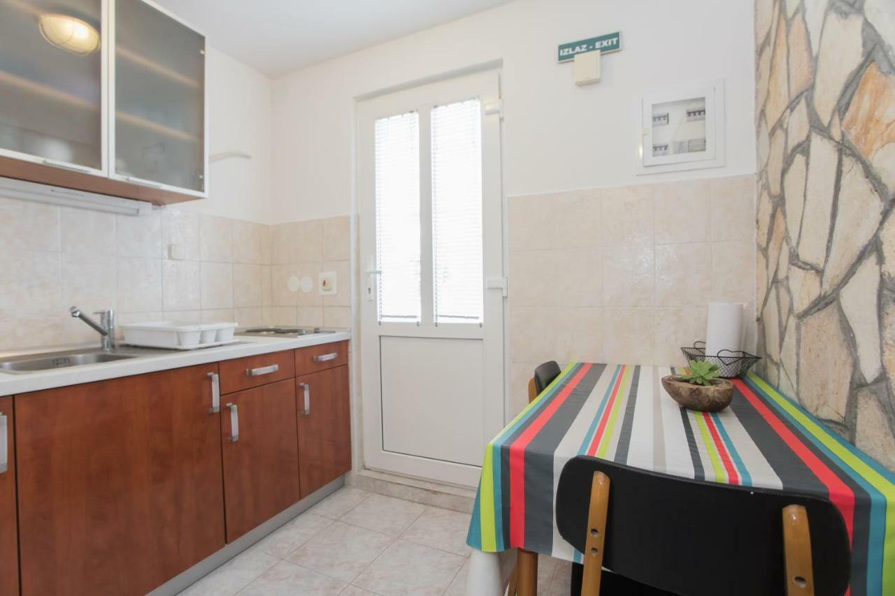 Apartment Ana Vodice Zewnętrze zdjęcie